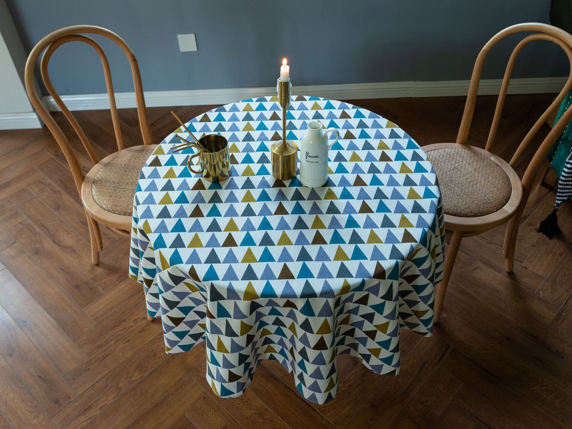 Cotton and Linen Round Tablecloth Ⅲ
